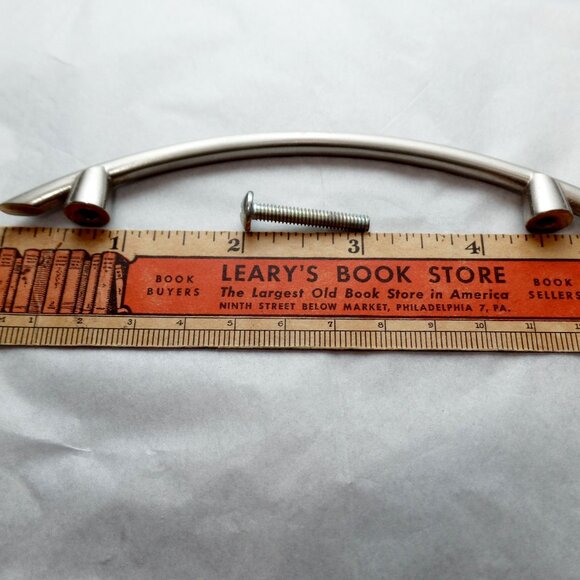 Curved Metal Draw Pulls 28 Piece Lot - Picture 2 of 3